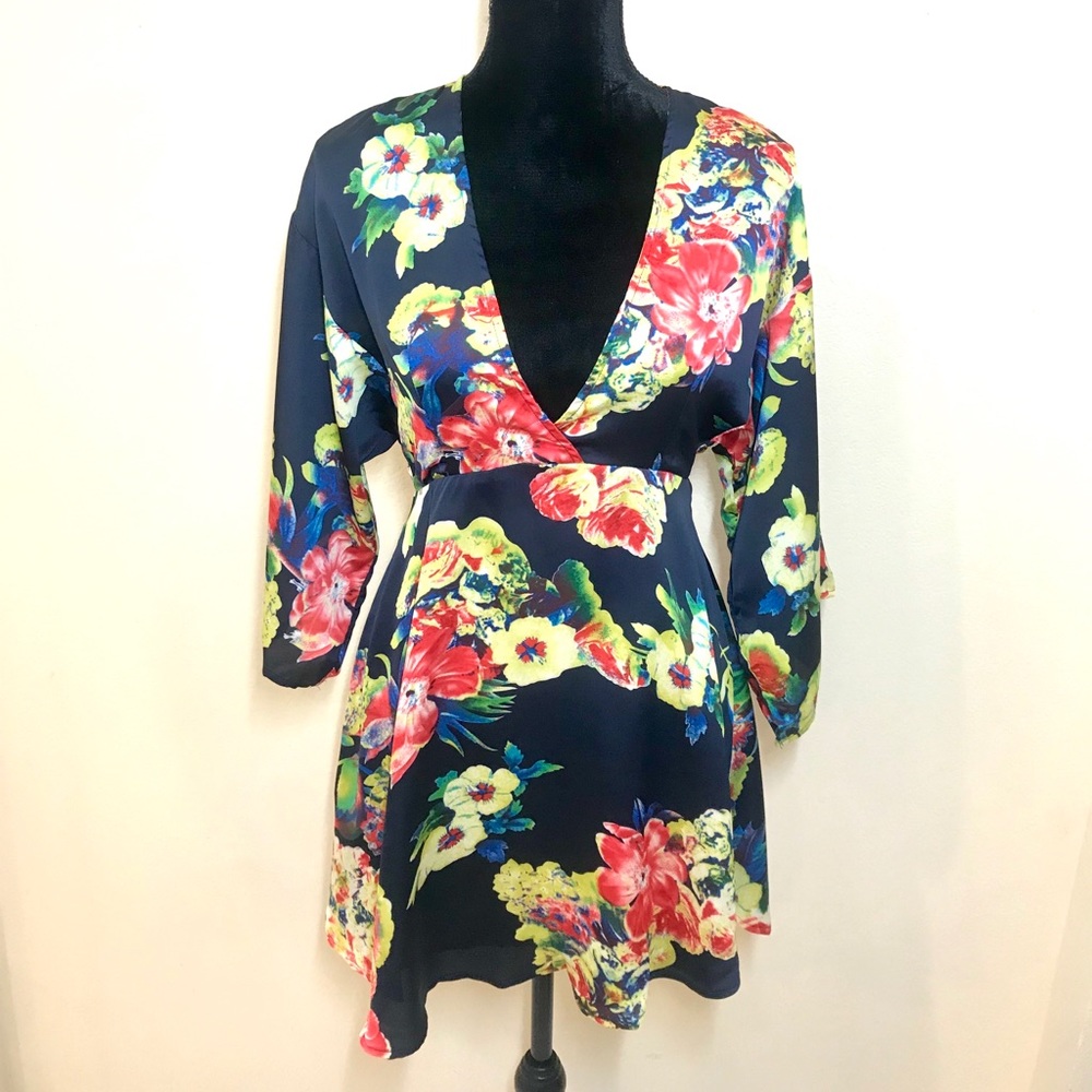 FLORAL SATIN DRESS - Picture 2 of 7